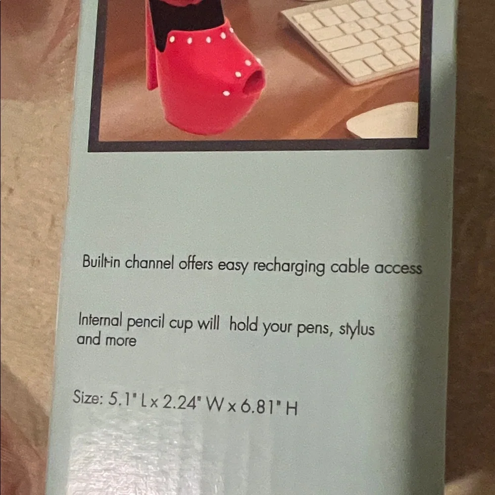 Red High Heel Shoe Cell Phone Holder